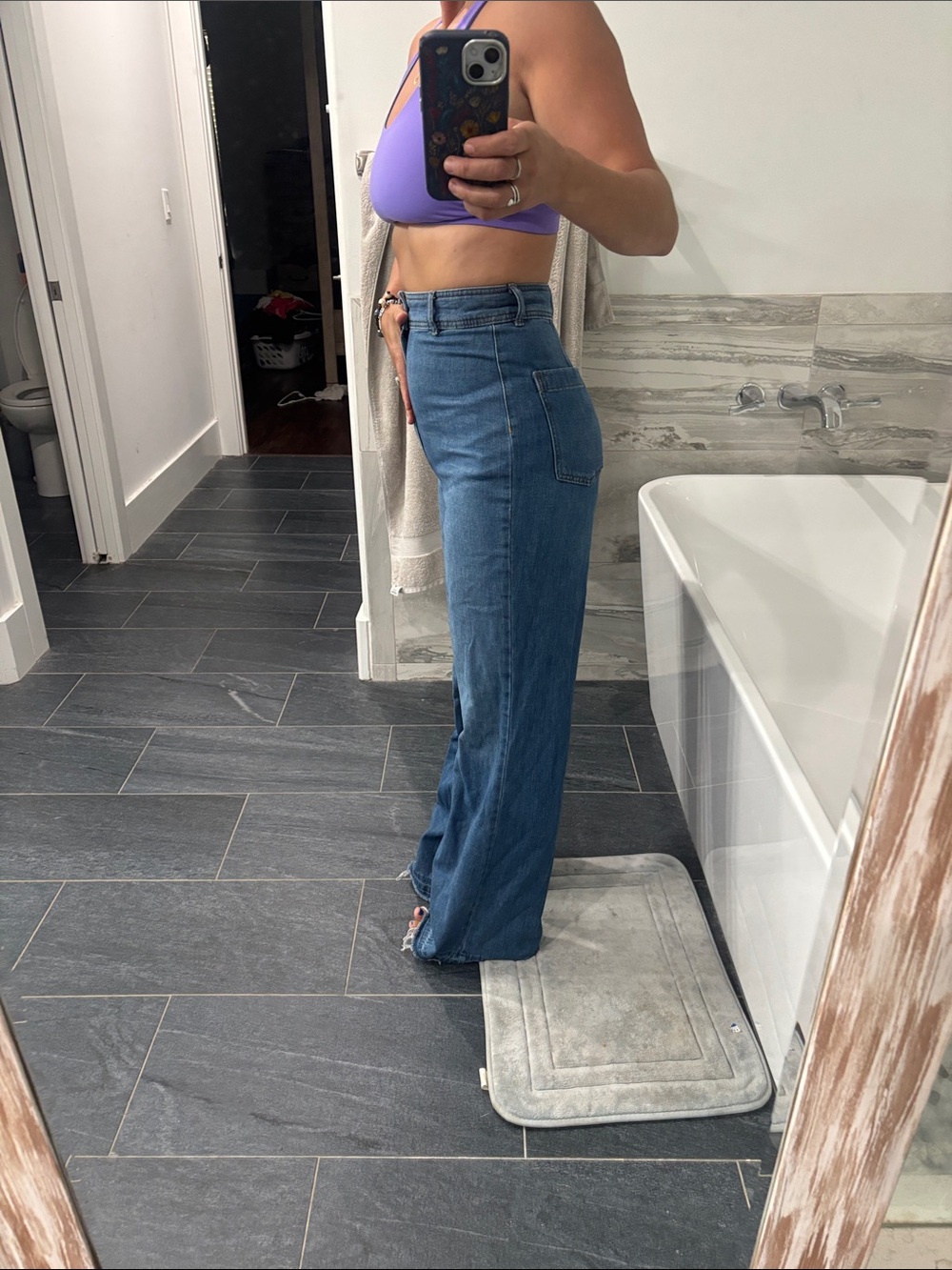 We the free, SUPER high-rise wide leg flare jeans - Picture 5 of 12